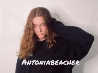 Antoniabeacher