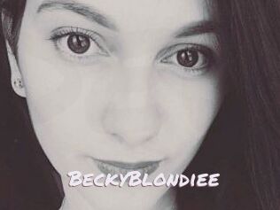 BeckyBlondiee Deutsche Sexcams
