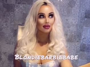 Blondiebarbiebabe