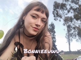 Bonnieeuwu