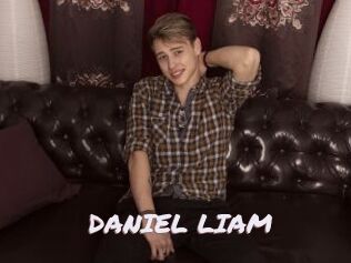 DANIEL_LIAM