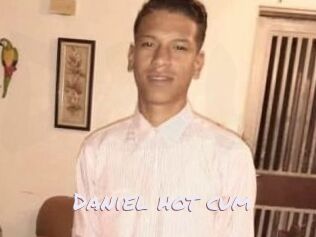 Daniel_hot_cum