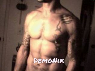Demo_Nik