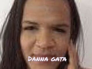 Danna_gata