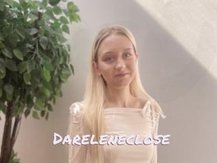 Dareleneclose