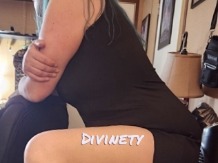 Divinety