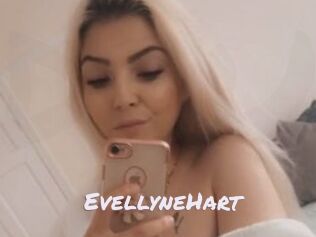 EvellyneHart