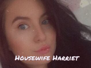 Housewife_Harriet