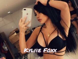 Kyliie_Foxx Deutsche Sexcams