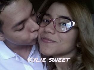 Kylie_sweet