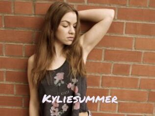 kyliesummer Deutsche Sexcams