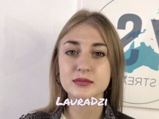LauraDzi Deutsche Sexcams