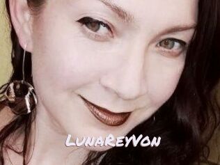 LunaReyVon