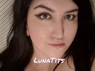 LunaTits