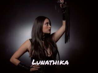 lunathika Deutsche Sexcams