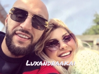 Luxandraakai