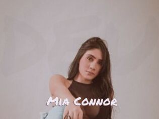Mia_Connor