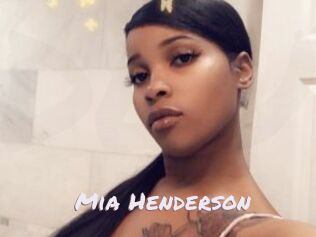 Mia_Henderson