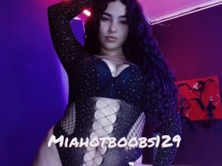 Miahotboobs129