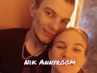 Nik_Annyroom