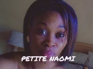 PETITE_NAOMI