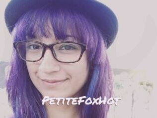 PetiteFoxHot