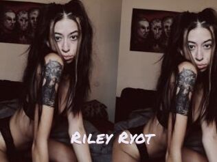 Riley_Ryot