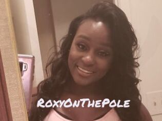 RoxyOnThePole