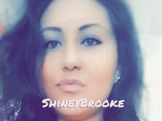 ShineyBrooke Deutsche Sexcams