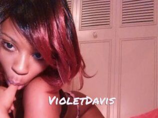 Violet_Davis