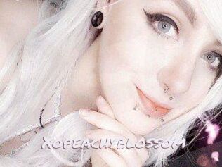 Xopeachyblossom