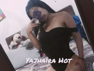 Yajhaira_Hot